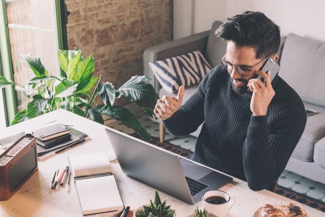 un manager disponible pendant le teletravail