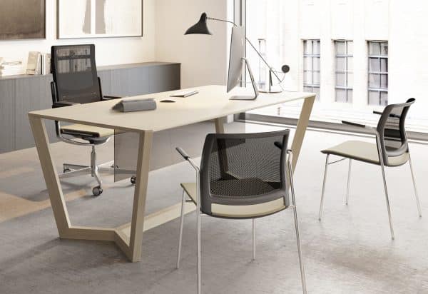 Chaise de formation Adela