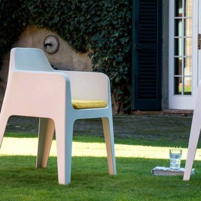 Chaise de restaurant en polypropylène PLUS
