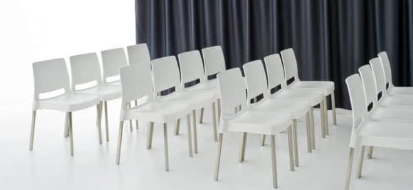 Chaise de formation empilable JOI – Image 3