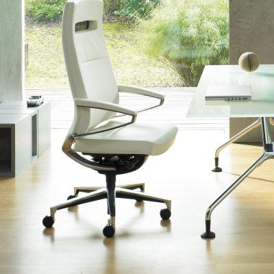 Fauteuil de direction en cuir pivotant Centeo