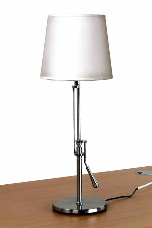 Lampe de table avec mât acier inclinable Inclinea