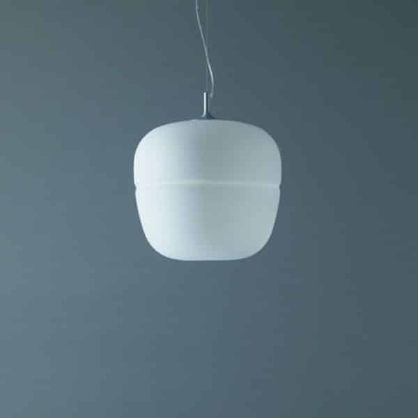 Lampe suspendue en verre soufflé opalin Afra – Image 2