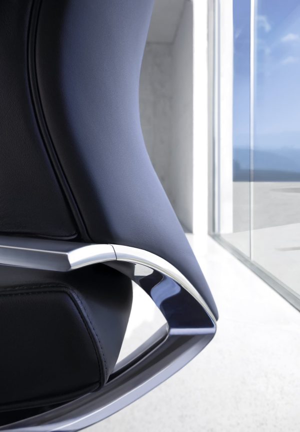 Fauteuil de direction en cuir pivotant Centeo – Image 3