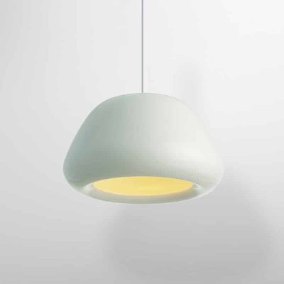 Suspension design en aluminium avec intérieur blanc mât Candy