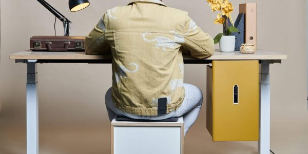 Caisson de bureau avec support de fixation au plateau Buddy