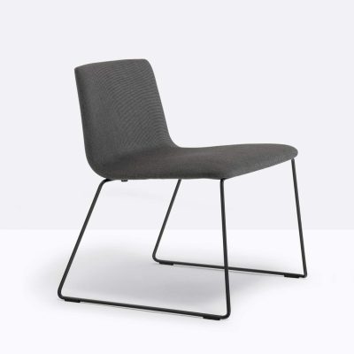 Chaise longue avec coque rembourrée pour hall d’accueil Inga