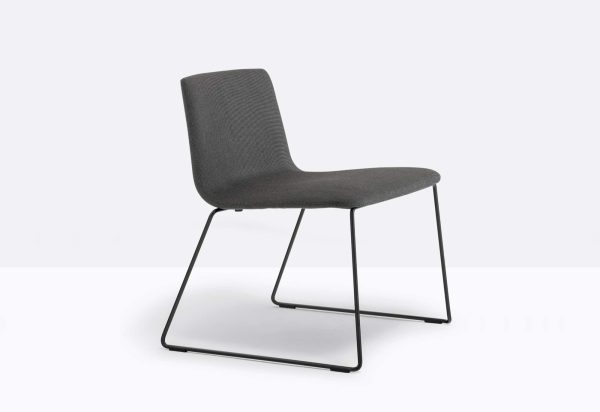 Chaise longue avec coque rembourrée pour hall d’accueil Inga