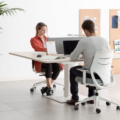 Siège bureau pivotant et ergonomique Efit