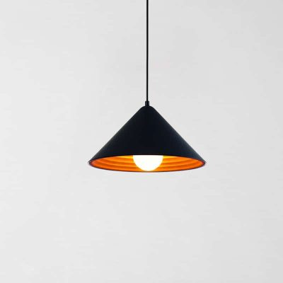 Suspension conique en aluminium noir Kony