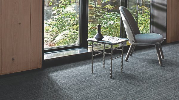 Dalle de moquette polyamide teint en masse Contemplation