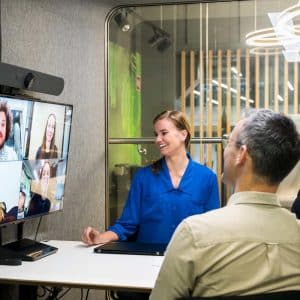 pod acoustique de bureau pour 2 à 4 personnes framery q2