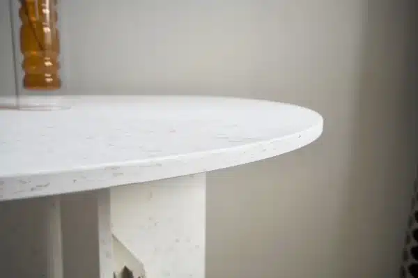 table t 01 le pavé