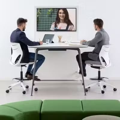 Les tables médias et visio